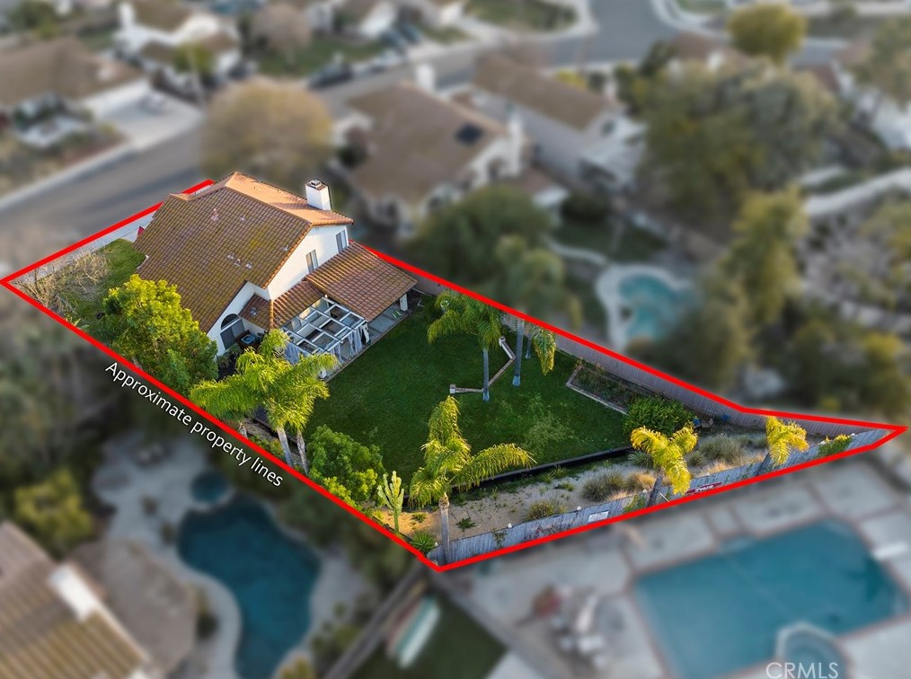 24322 Saradella Ct, Murrieta CA  92562-4062 exterior