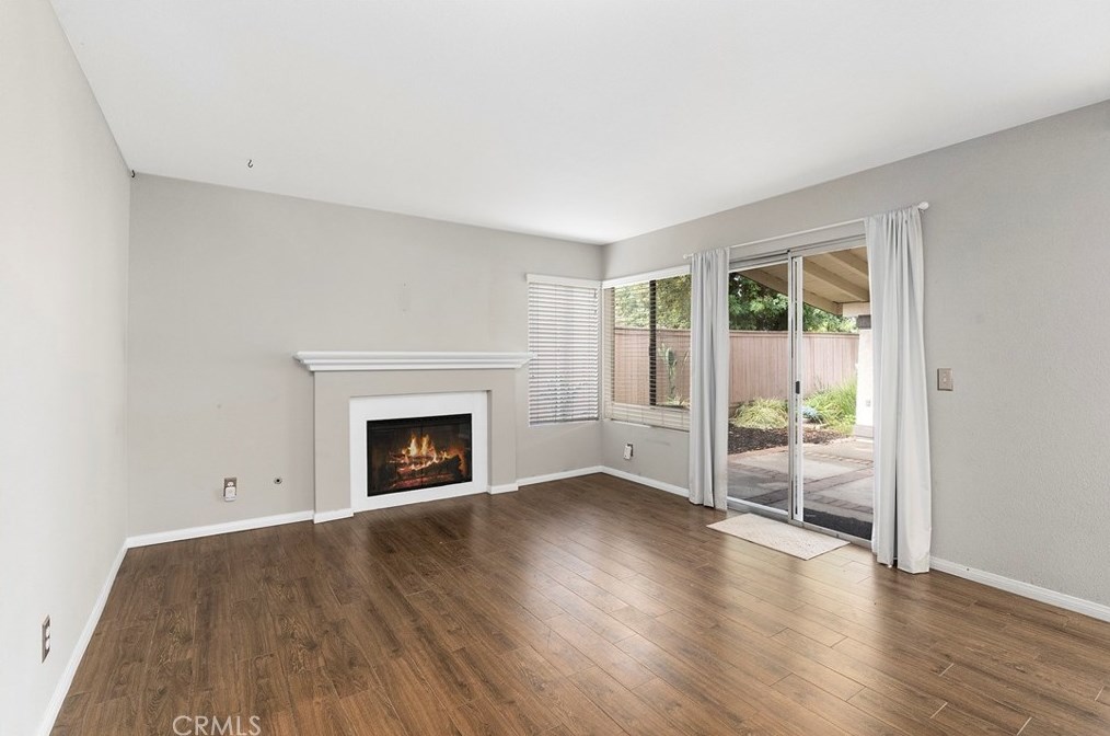 24322 Saradella Ct, Murrieta CA  92562-4062 exterior