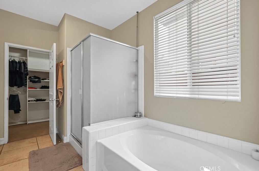 23770 Aspen Dr, Murrieta CA  92562-5041 exterior