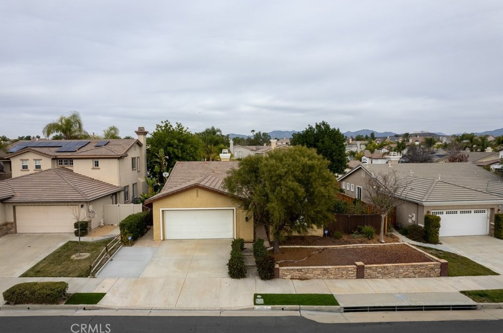23770 Aspen Dr, Murrieta CA  92562-5041 exterior