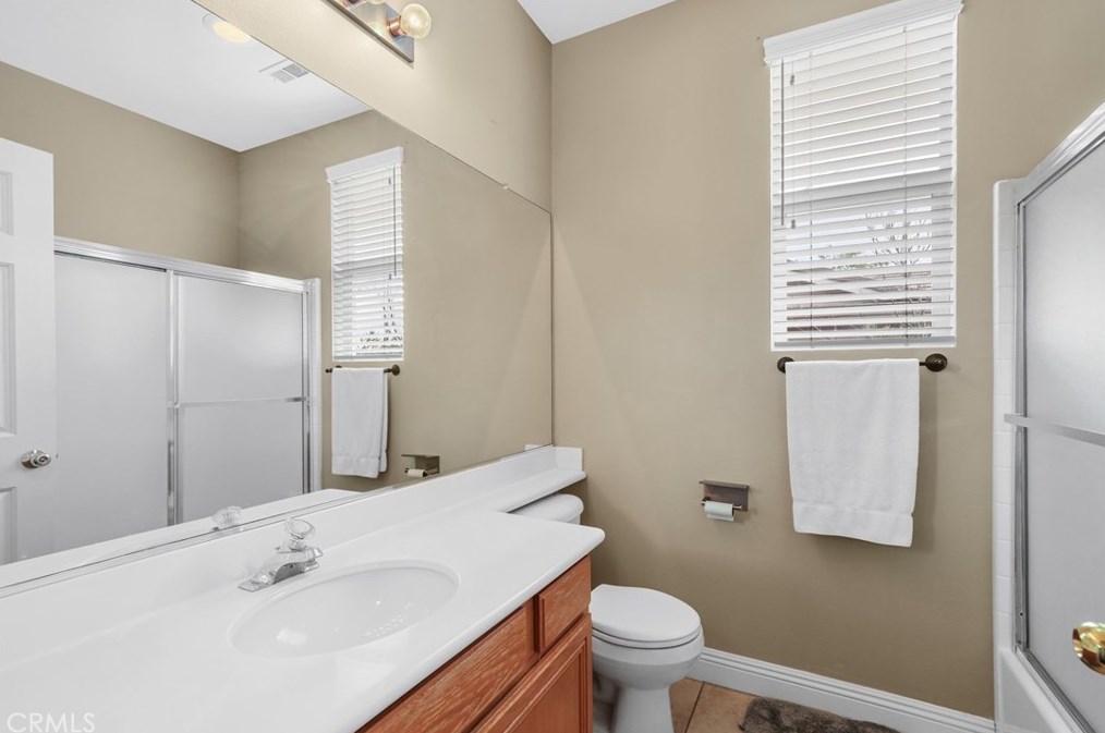 23770 Aspen Dr, Murrieta CA  92562-5041 exterior