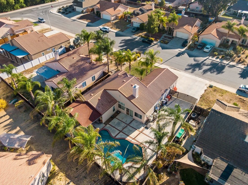 32555 Buckhorn Rd, Wildomar CA  92595-8255 exterior