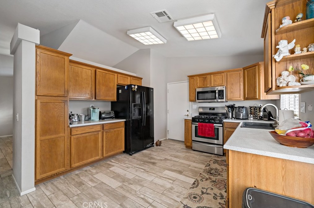 32555 Buckhorn Rd, Wildomar CA  92595-8255 exterior