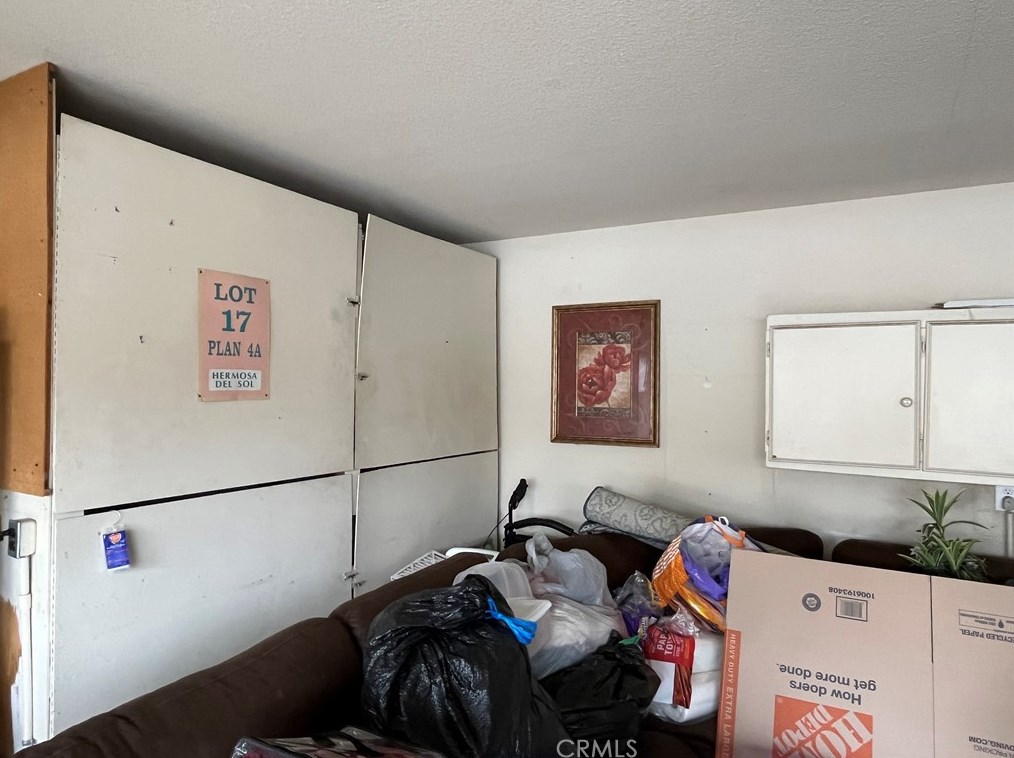 2768 La Paz Ave, Hemet CA  92545-1544 exterior