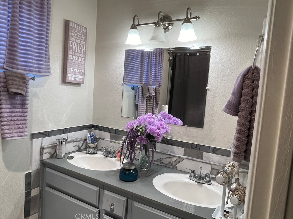 2768 La Paz Ave, Hemet CA  92545-1544 exterior