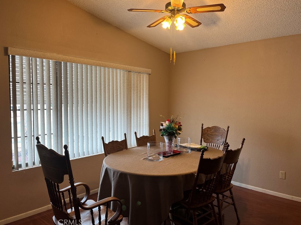 2768 La Paz Ave, Hemet CA  92545-1544 exterior