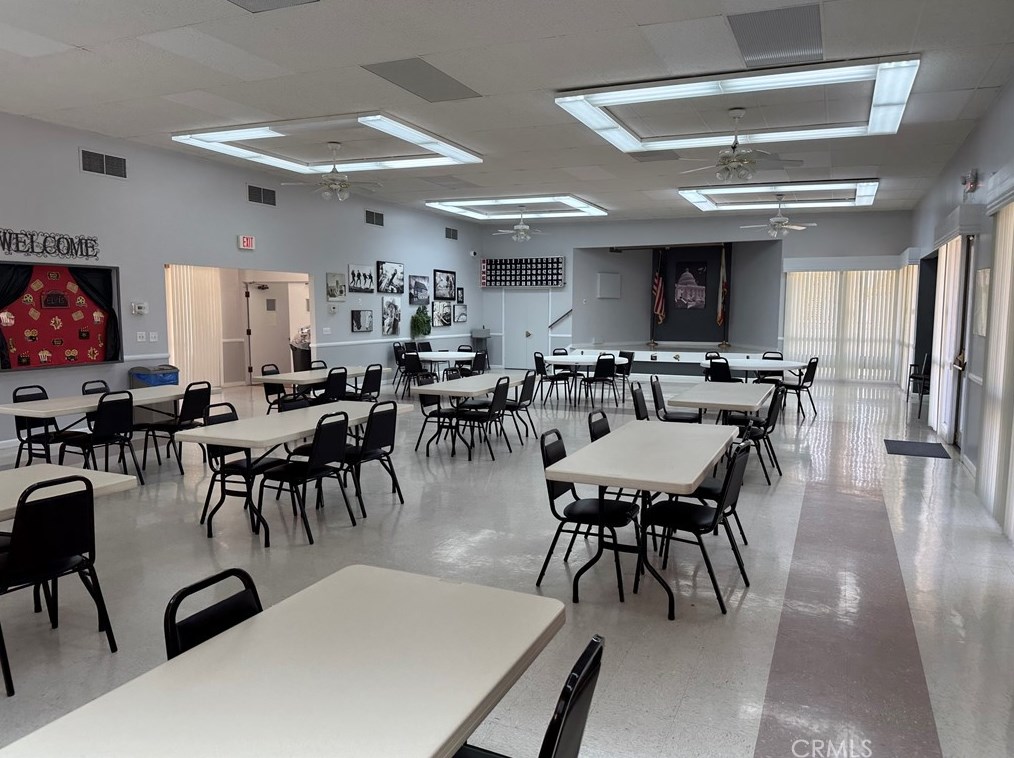 1369 Lodgepole Dr, Hemet CA  92545-7874 exterior