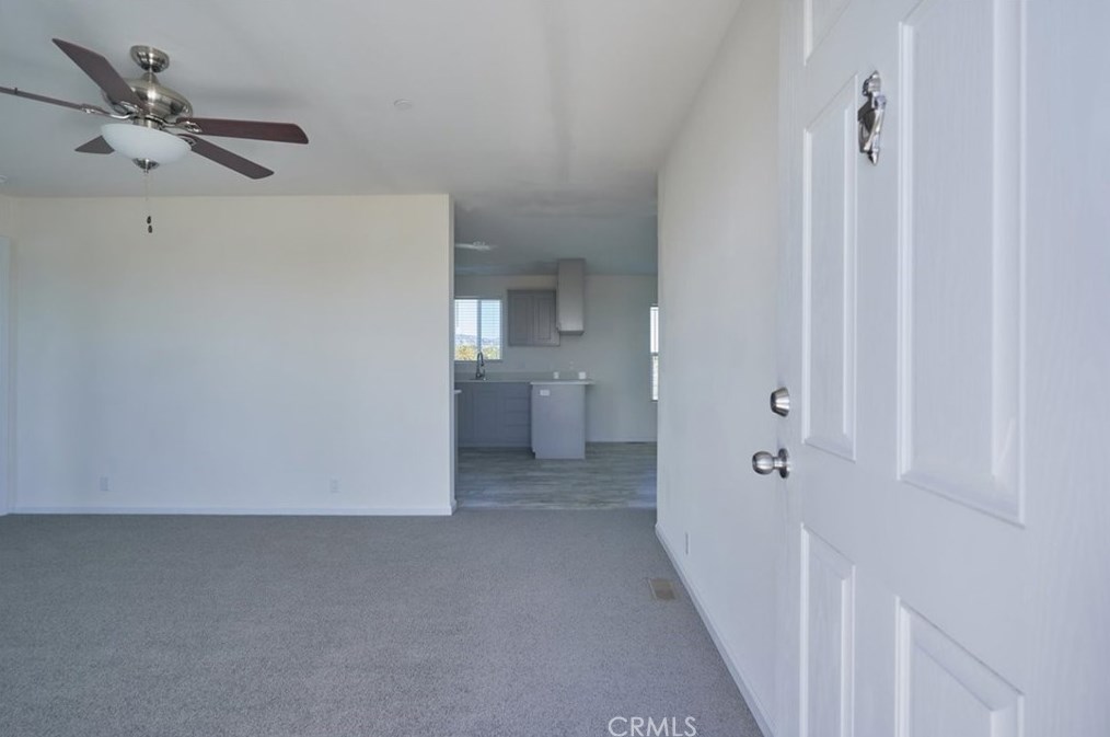 10372 Beekley Rd, Phelan CA  92371-9832 exterior