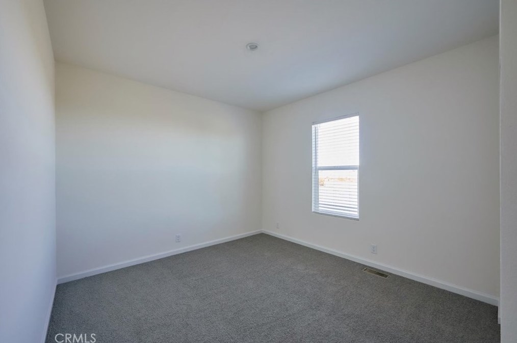 10372 Beekley Rd, Phelan CA  92371-9832 exterior