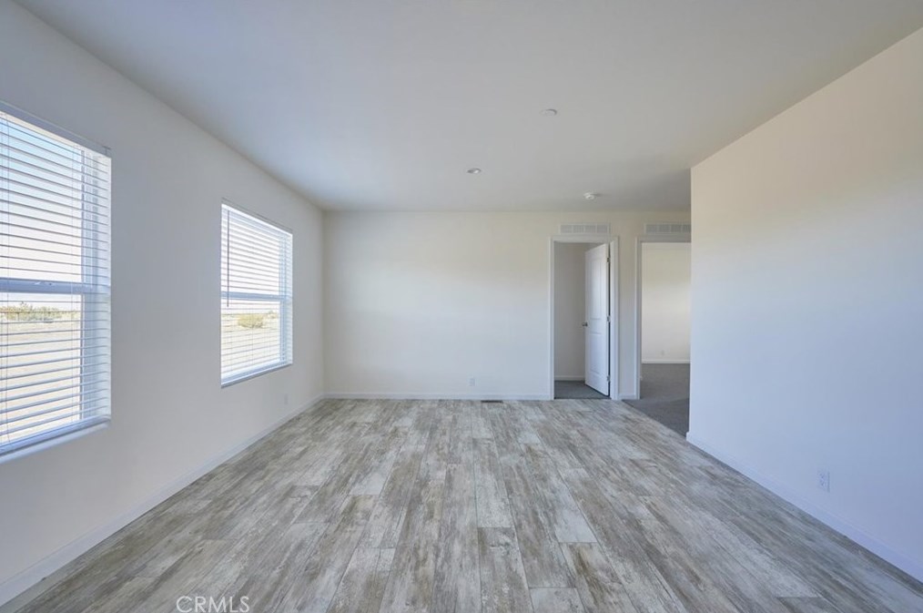 10372 Beekley Rd, Phelan CA  92371-9832 exterior