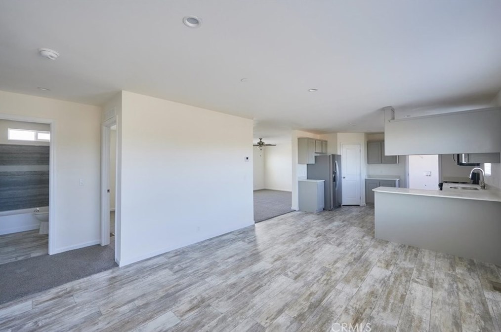 10372 Beekley Rd, Phelan CA  92371-9832 exterior