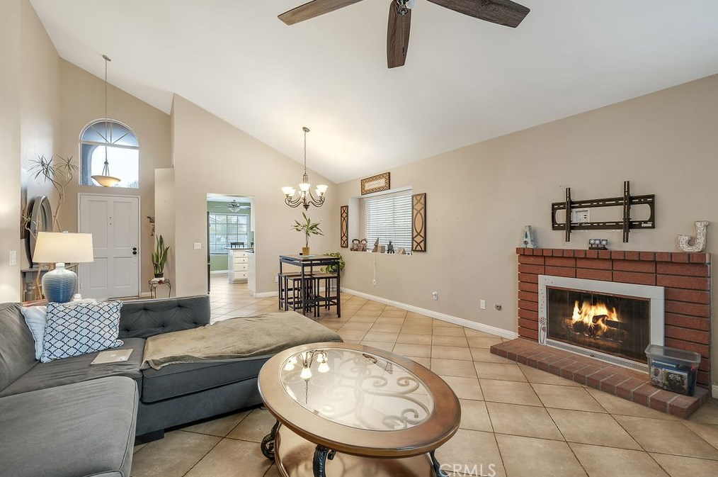 15022 Navel Way, Lake Elsinore CA  92530-7205 exterior