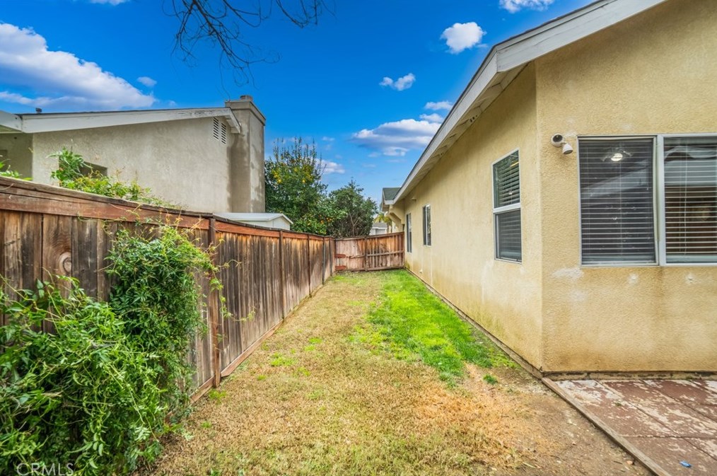 1449 Morgan Hill Rd, Hemet CA  92545-9265 exterior