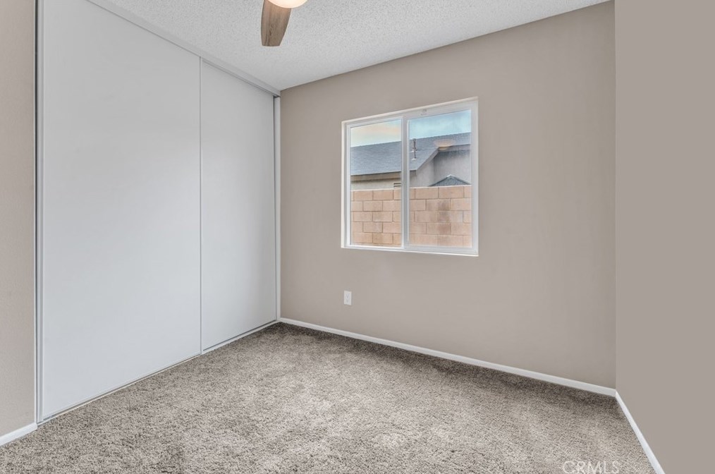 22800 Kinross Ln, Moreno Valley CA  92557-6986 exterior