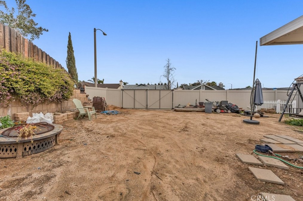 22800 Kinross Ln, Moreno Valley CA  92557-6986 exterior