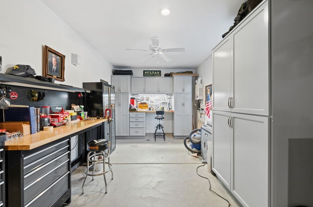 35554 Laurel Tree Ct, Winchester CA  92596-8476 exterior