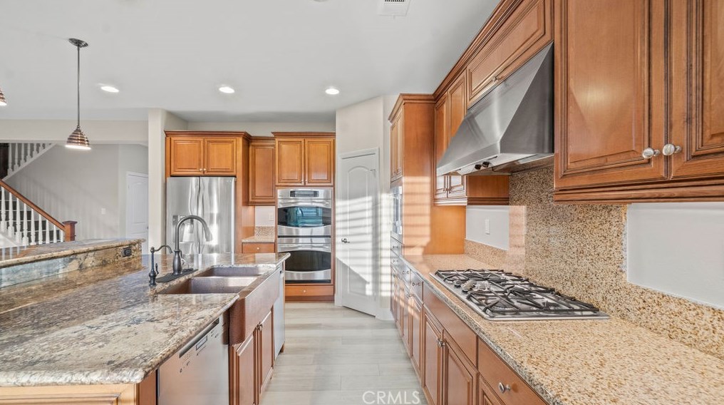 35781 Jack Rabbit Ln, Murrieta CA  92563-7931 exterior