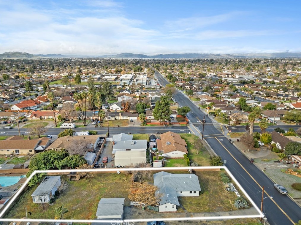 41283 Whittier Ave, Hemet CA  92544-6476 exterior