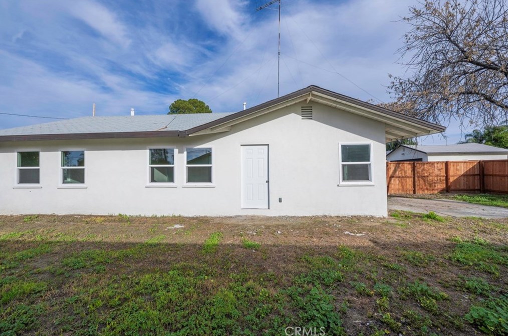 41283 Whittier Ave, Hemet CA  92544-6476 exterior