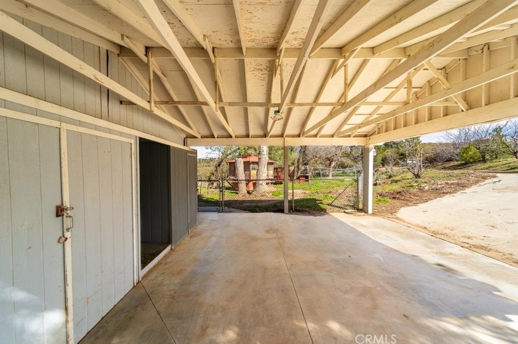 54431 Cave Rock Rd, Anza CA  92539-9150 exterior