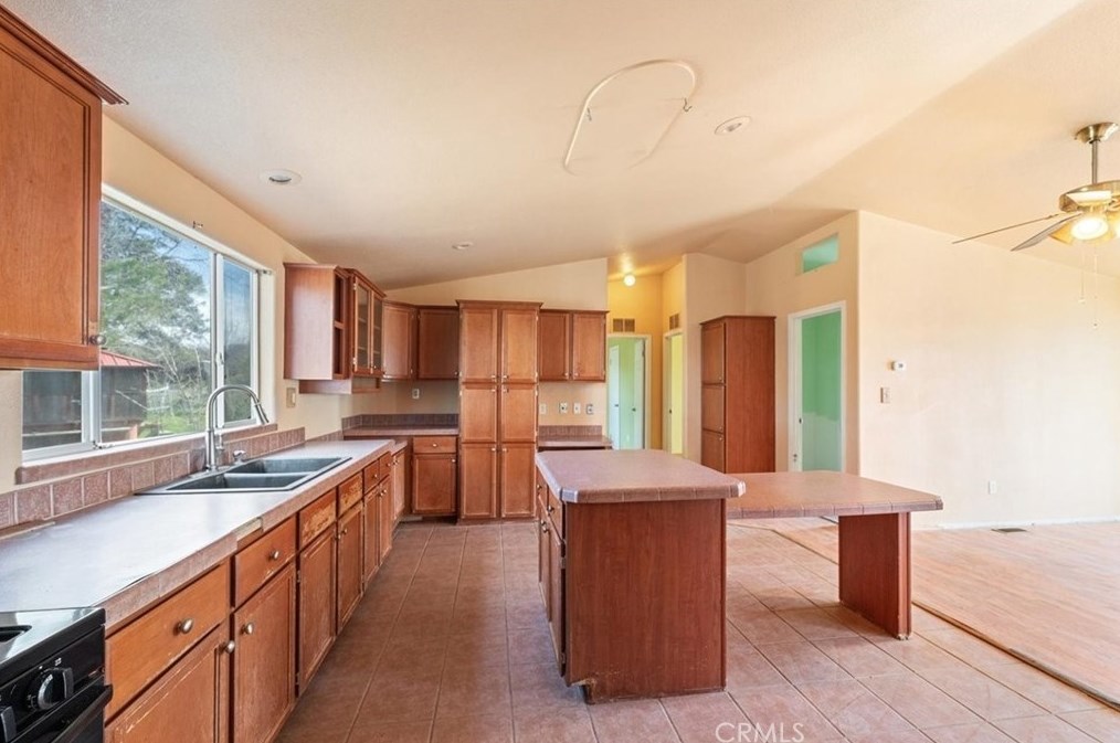 54431 Cave Rock Rd, Anza CA  92539-9150 exterior