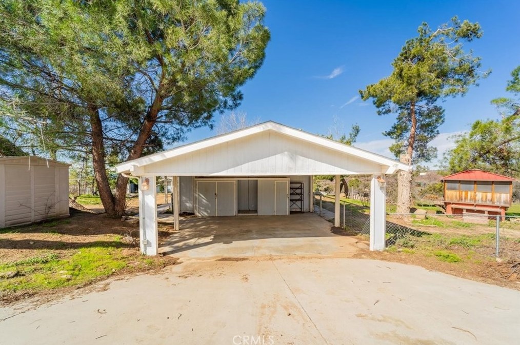 54431 Cave Rock Rd, Anza CA  92539-9150 exterior