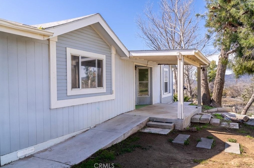 54431 Cave Rock Rd, Anza CA  92539-9150 exterior