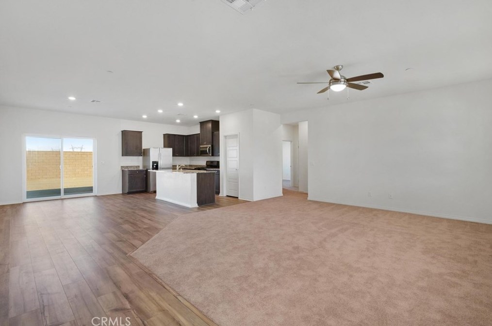 12335 Gold Dust Way, Victorville CA  92392-4829 exterior