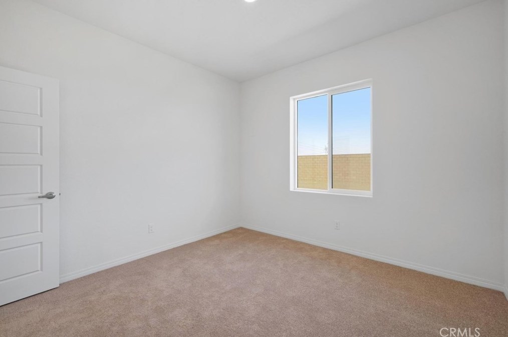 12335 Gold Dust Way, Victorville CA  92392-4829 exterior