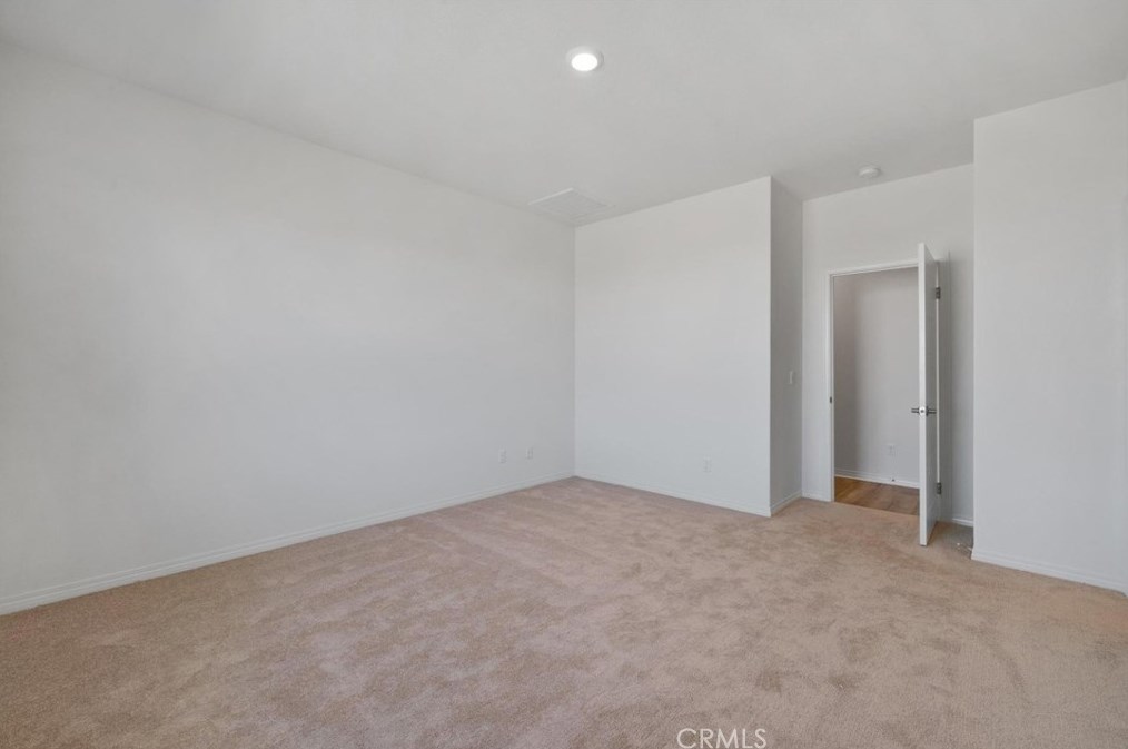 12335 Gold Dust Way, Victorville CA  92392-4829 exterior