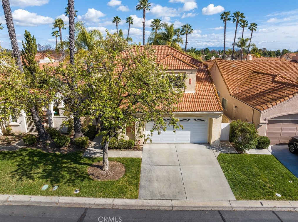 40402 Via Siena, Murrieta CA  92562-3508 exterior