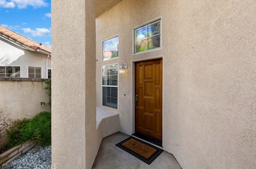 40402 Via Siena, Murrieta CA  92562-3508 exterior