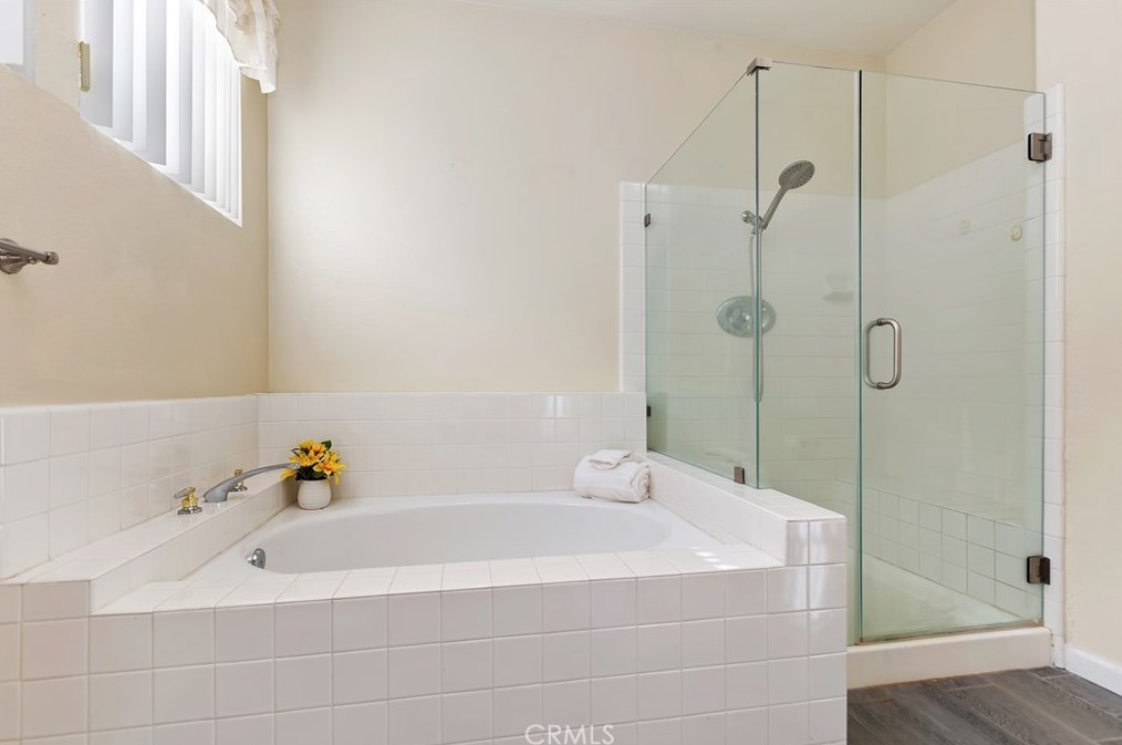 40402 Via Siena, Murrieta CA  92562-3508 exterior