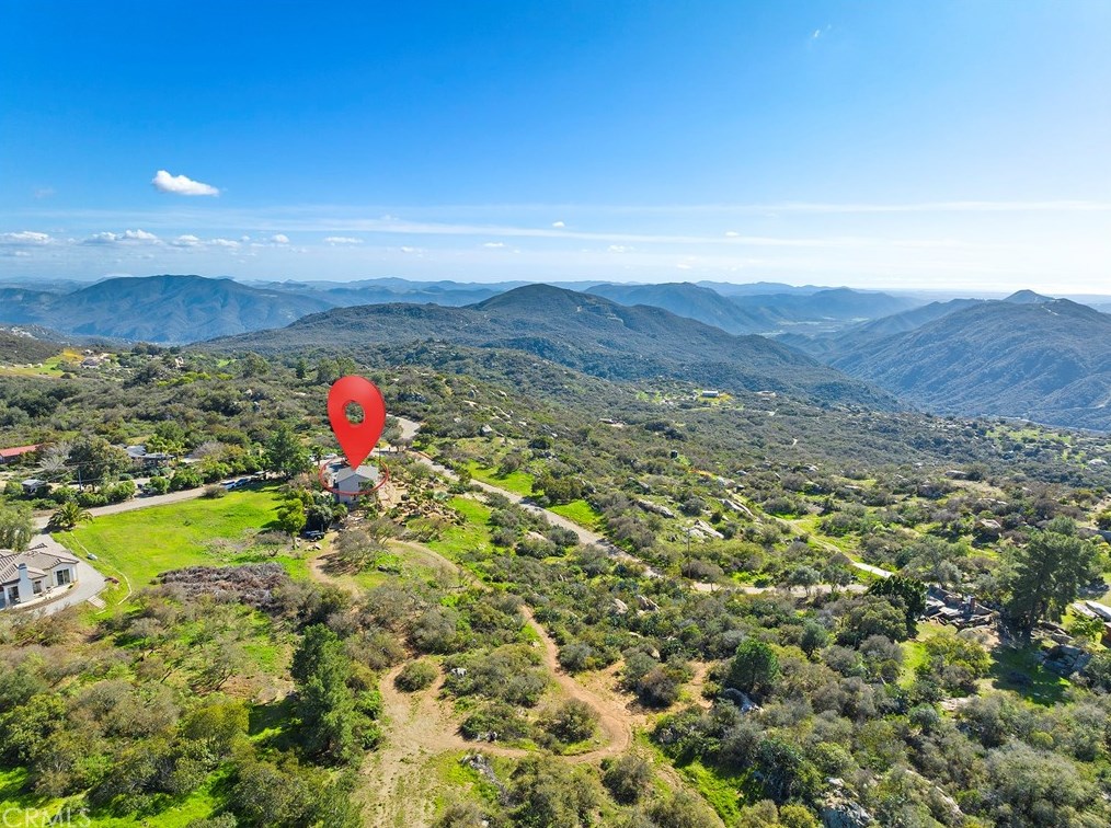 38054 Lost Horizon Dr, Pala CA  92059-1800 exterior