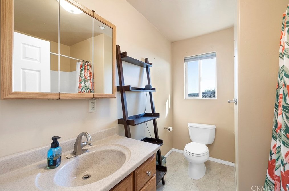 38054 Lost Horizon Dr, Pala CA  92059-1800 exterior
