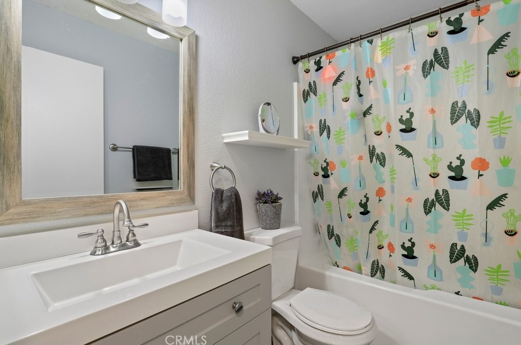 27894 Moonridge Dr, Menifee CA  92585-8936 exterior