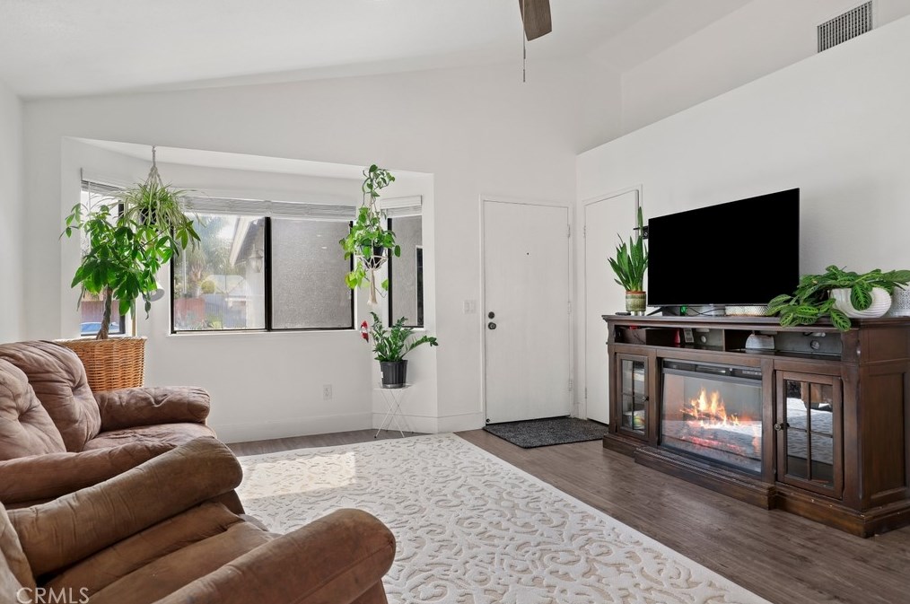 27894 Moonridge Dr, Menifee CA  92585-8936 exterior