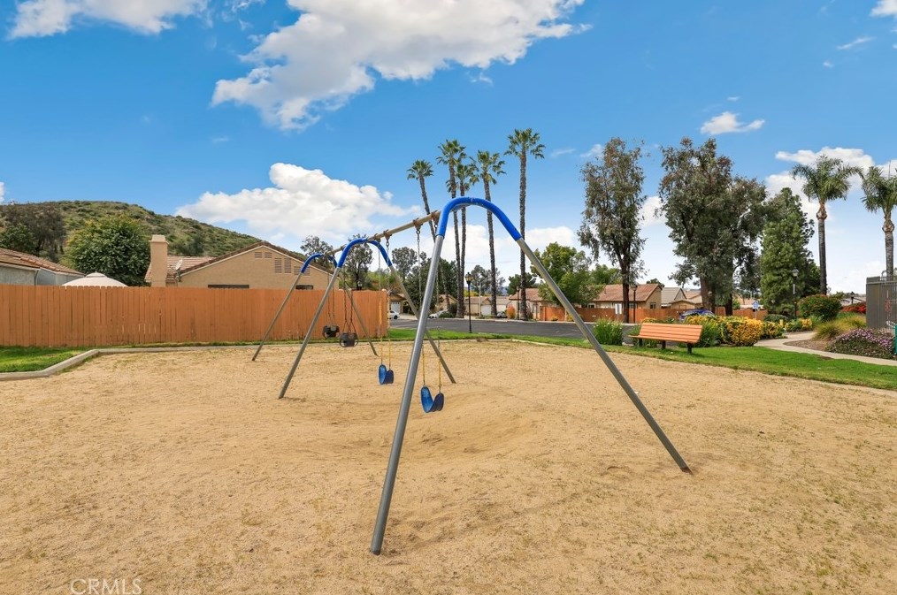 27894 Moonridge Dr, Menifee CA  92585-8936 exterior