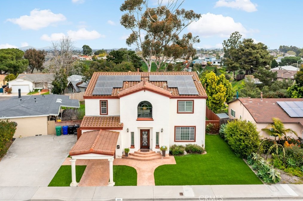 4951 Edwin Pl, San Diego CA  92117-1620 exterior