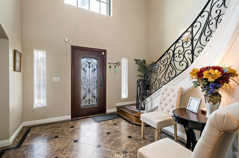 4951 Edwin Pl, San Diego CA  92117-1620 exterior