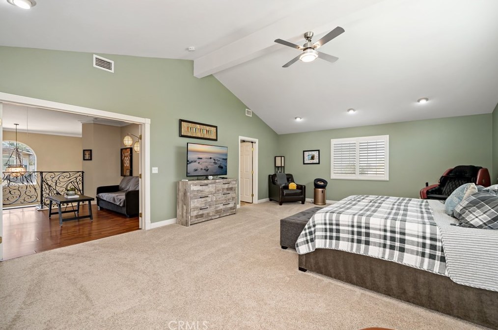 4951 Edwin Pl, San Diego CA  92117-1620 exterior