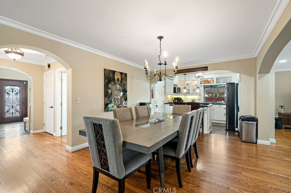 4951 Edwin Pl, San Diego CA  92117-1620 exterior