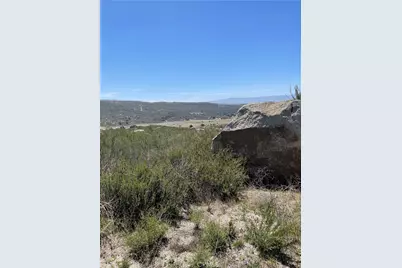 35410 Willow Creek Road, Hemet, CA 92544 - Photo 3