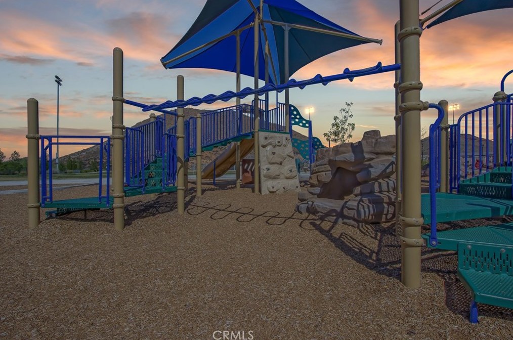 34234 Sweet Acacia Ct, Lake Elsinore CA  92532-2582 exterior