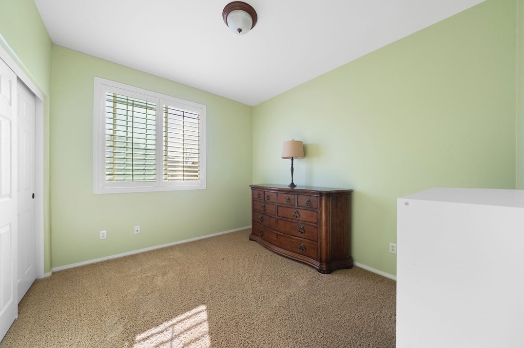 34234 Sweet Acacia Ct, Lake Elsinore CA  92532-2582 exterior