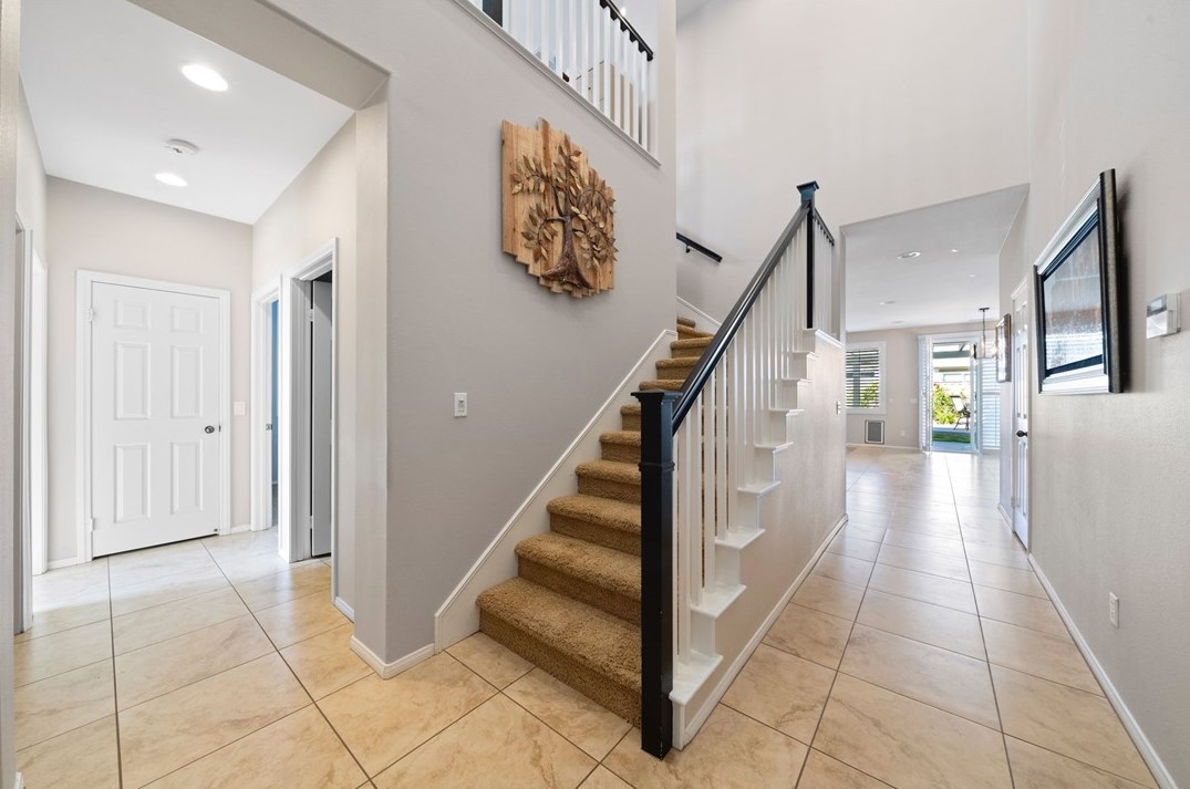 34234 Sweet Acacia Ct, Lake Elsinore CA  92532-2582 exterior
