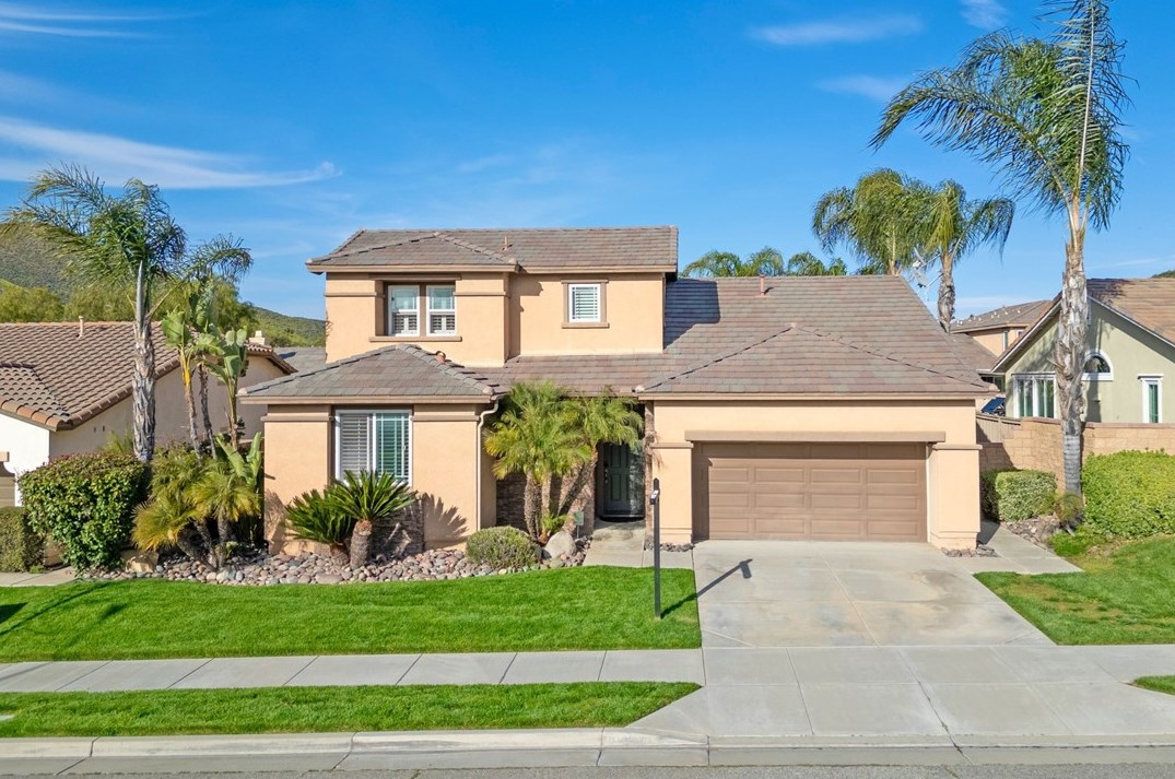 34234 Sweet Acacia Ct, Lake Elsinore CA  92532-2582 exterior