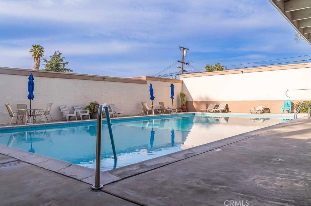 24 Center St, Redlands CA  92373-8102 exterior