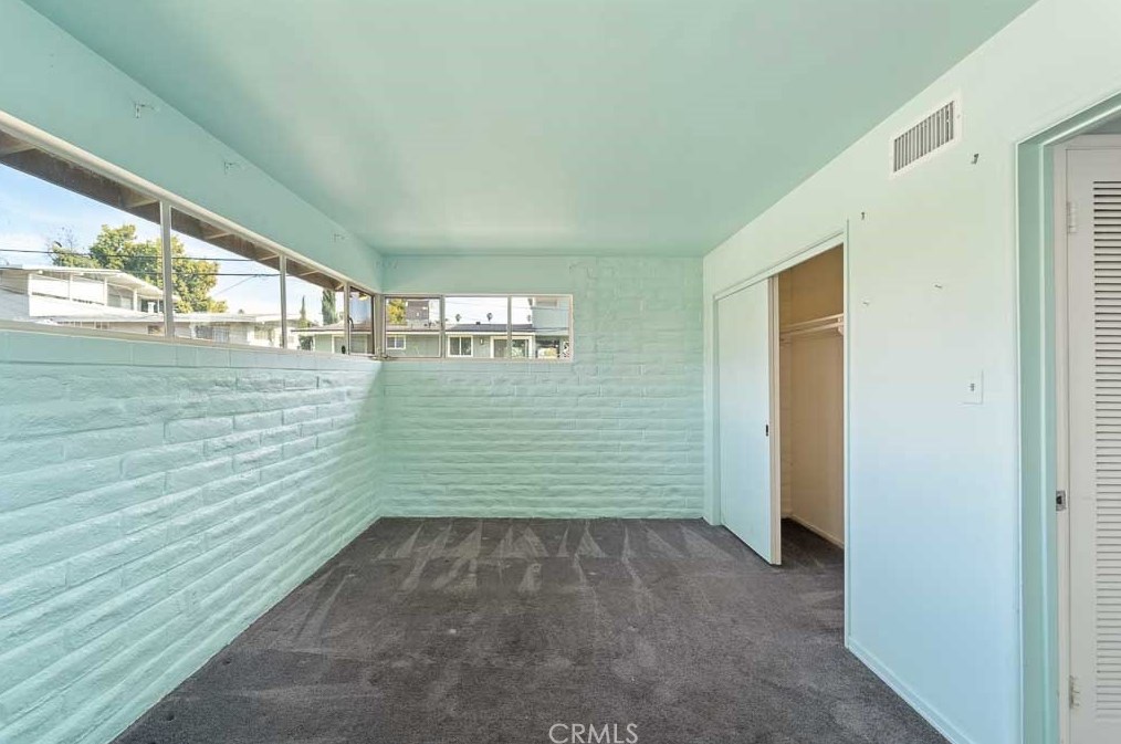 24 Center St, Redlands CA  92373-8102 exterior