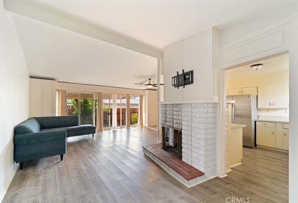 24 Center St, Redlands CA  92373-8102 exterior